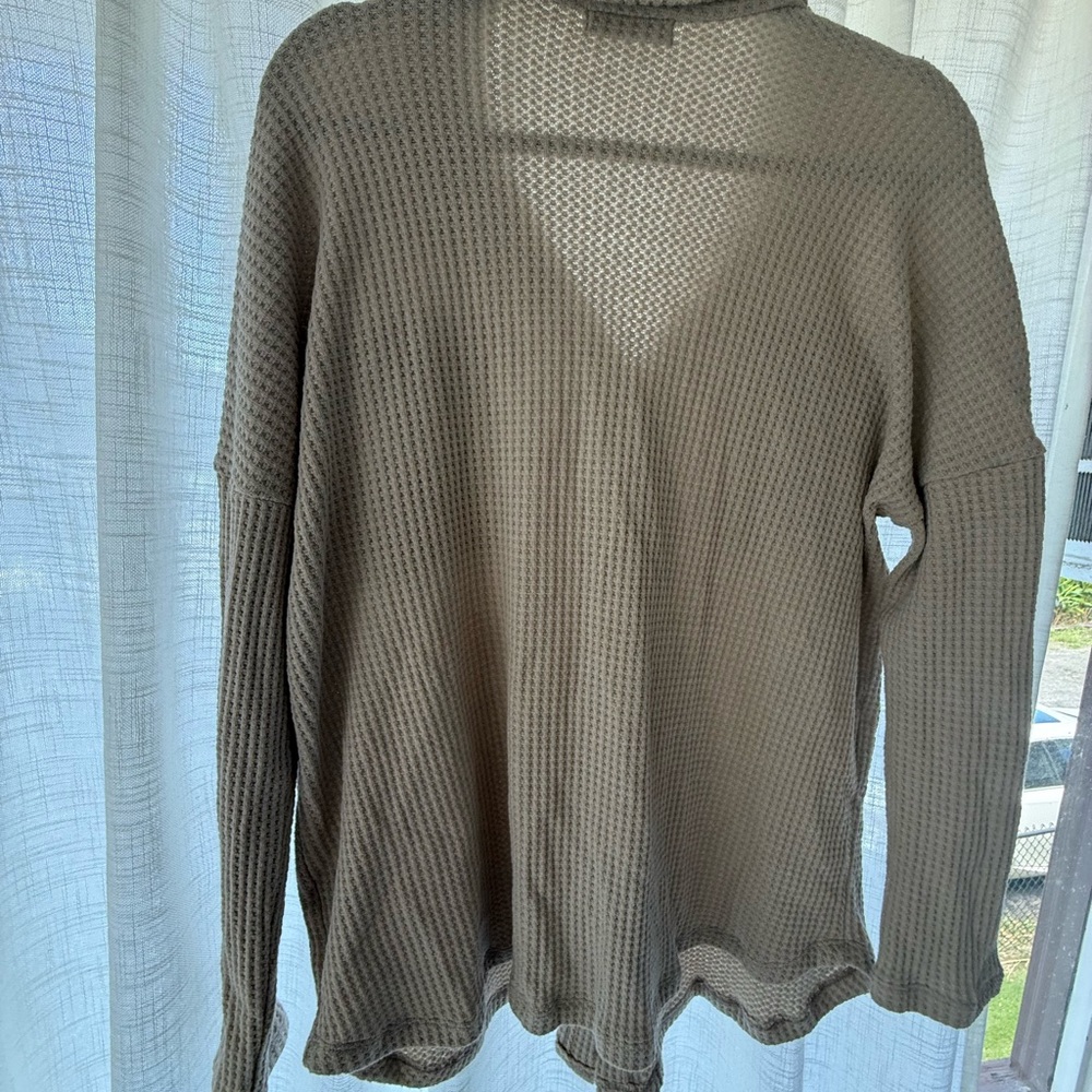 Beige Button-Up Waffle Knit Shirt Magnolia Boutique NEW - Picture 5 of 5